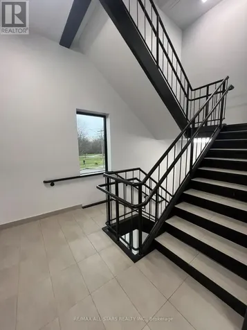 29 Toronto Street South Uxbridge ON L9P 1P7