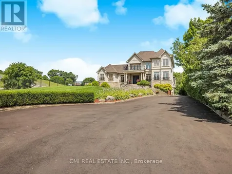 776 Woodland Acres Crescent Vaughan ON L6A 1G2
