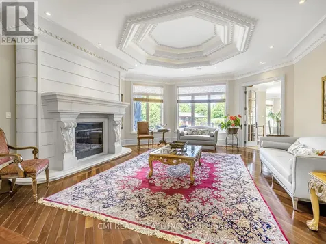 776 Woodland Acres Crescent Vaughan ON L6A 1G2