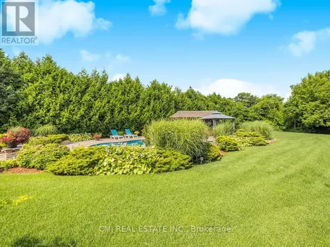 776 Woodland Acres Crescent Vaughan ON L6A 1G2