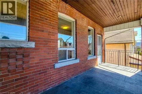 254 Emerald Street North Hamilton ON L8L 5K8