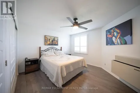 9 Bonheur Court Brantford ON N3P 1Z5
