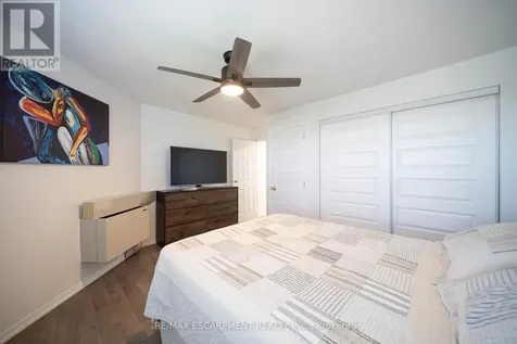 9 Bonheur Court Brantford ON N3P 1Z5