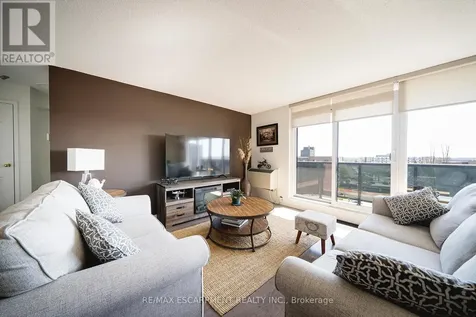 9 Bonheur Court Brantford ON N3P 1Z5
