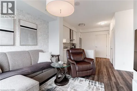 2087 Fairview Street Burlington ON L7R 0E5