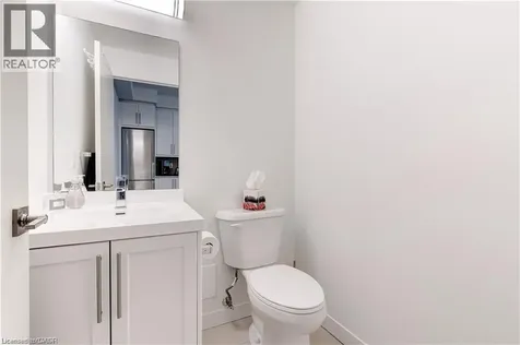 2087 Fairview Street Burlington ON L7R 0E5
