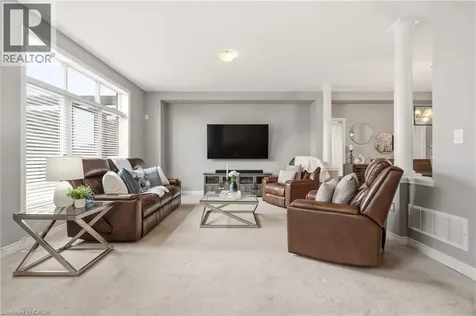 21 House Lane Hamilton ON L9K 0G1