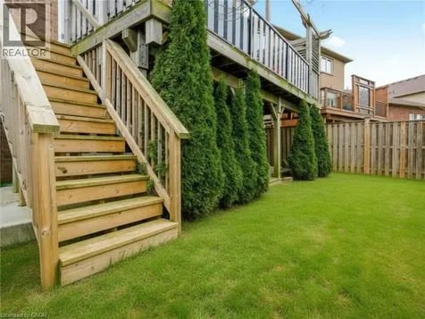 21 House Lane Hamilton ON L9K 0G1