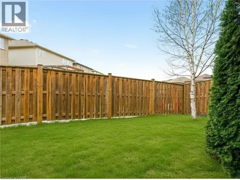 21 House Lane Hamilton ON L9K 0G1
