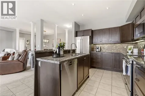 21 House Lane Hamilton ON L9K 0G1