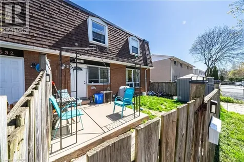 648 Francis Road Burlington ON L7T 3X7