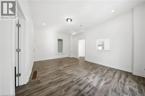 129 West Street Brantford ON N3T 3G2