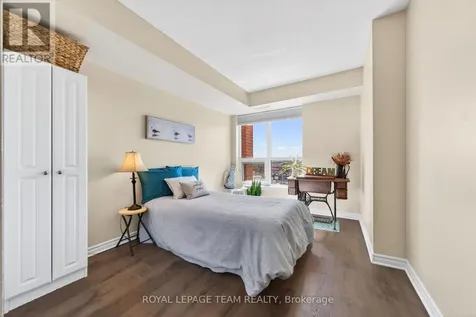 120 Grant Carman Drive Ottawa ON K2E 1C8