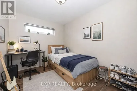 59 Concord Street North Ottawa ON K1S 0Y5