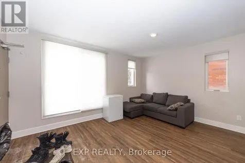 59 Concord Street North Ottawa ON K1S 0Y5