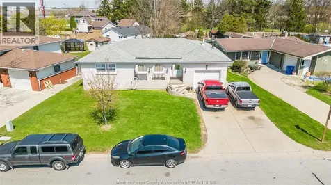 12 Bennie Avenue Leamington ON