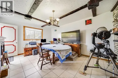 12 Bennie Avenue Leamington ON