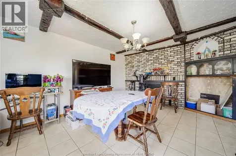 12 Bennie Avenue Leamington ON