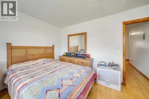 12 Bennie Avenue Leamington ON