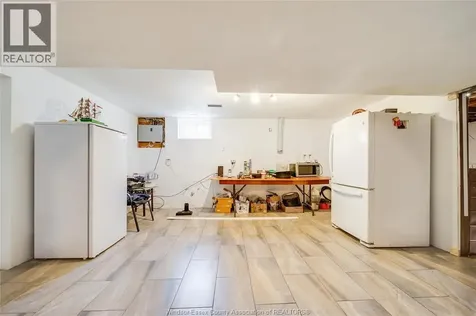 12 Bennie Avenue Leamington ON