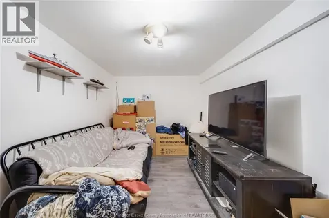 12 Bennie Avenue Leamington ON