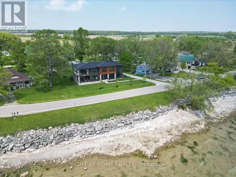17 Bluewater Parkway Haldimand ON N0A 1P0