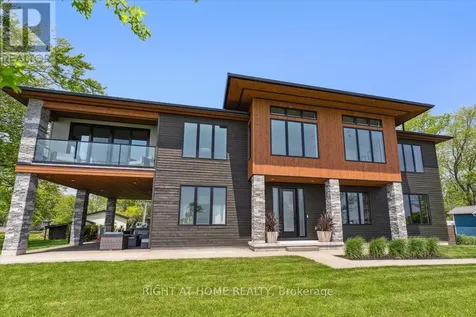 17 Bluewater Parkway Haldimand ON N0A 1P0