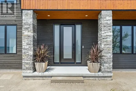 17 Bluewater Parkway Haldimand ON N0A 1P0