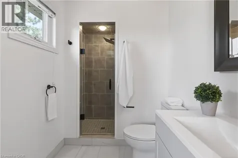 2391 Arnold Crescent Burlington ON L7P 4J2