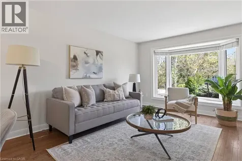 2391 Arnold Crescent Burlington ON L7P 4J2