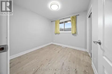 42 Tupper Crescent Kitchener ON N2B 2X9