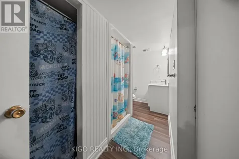 42 Tupper Crescent Kitchener ON N2B 2X9