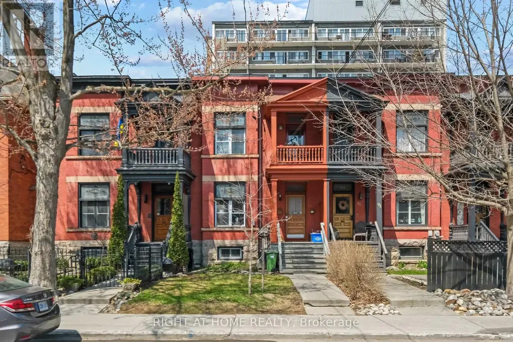 93 Gilmour Street Ottawa ON K2P 0N5