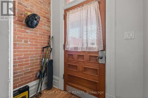 93 Gilmour Street Ottawa ON K2P 0N5