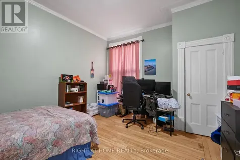 93 Gilmour Street Ottawa ON K2P 0N5
