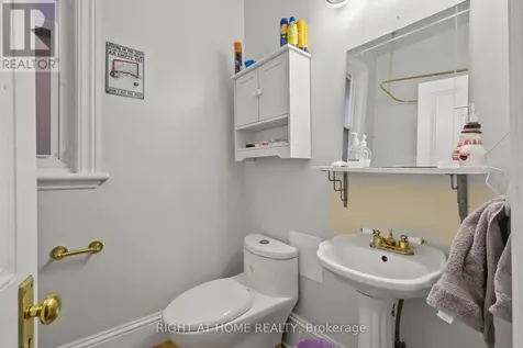 93 Gilmour Street Ottawa ON K2P 0N5