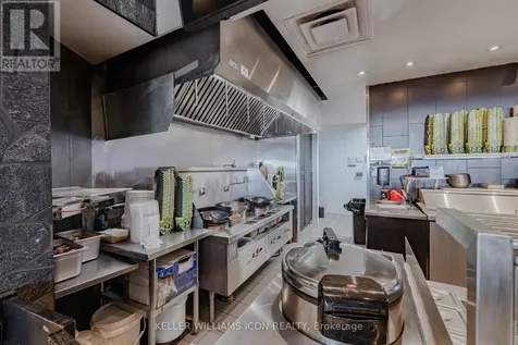 1232 Brookdale Avenue Cornwall ON K6J 5E8