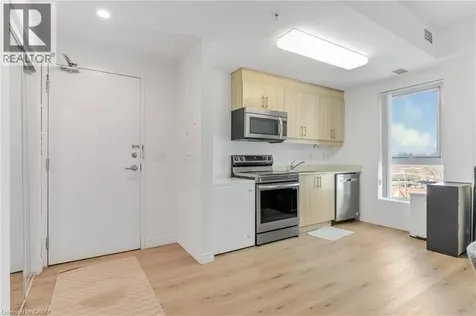 158 King Street North Waterloo ON N2J 0E5
