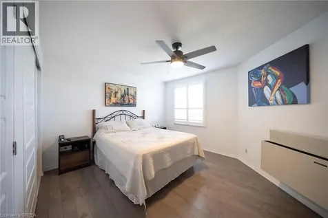 9 Bonheur Court Brantford ON N3P 1Z5