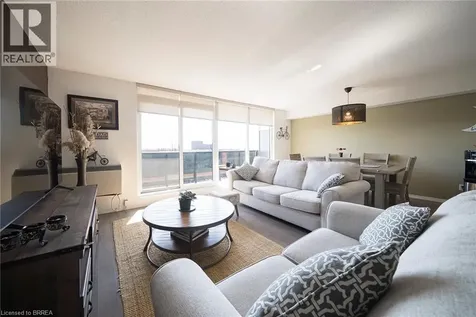 9 Bonheur Court Brantford ON N3P 1Z5