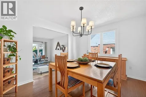 22 Vance Crescent Waterdown ON L8B 0B8