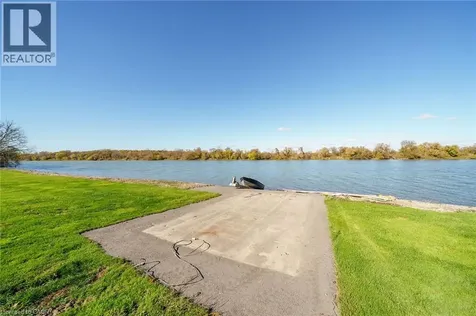 1140 River Road Cayuga ON N0A 1E0