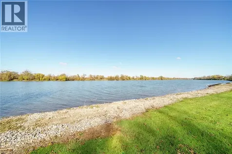 1140 River Road Cayuga ON N0A 1E0