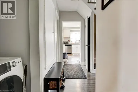78 Price Avenue Welland ON L3C 3Y2