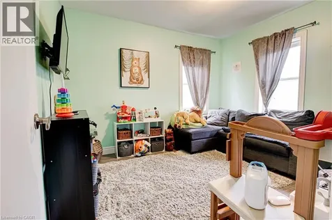 78 Price Avenue Welland ON L3C 3Y2
