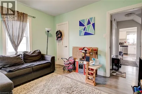 78 Price Avenue Welland ON L3C 3Y2