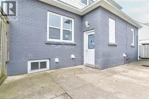 78 Price Avenue Welland ON L3C 3Y2