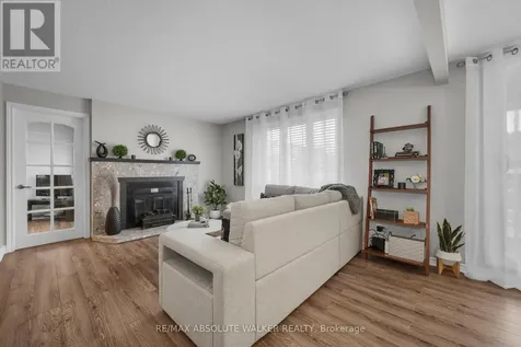 782 St. Andre Drive Ottawa ON K1C 4R7