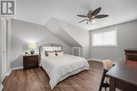 782 St. Andre Drive Ottawa ON K1C 4R7