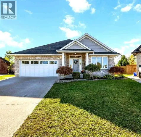 142 Madison D'andrea Avenue Sarnia ON N7S 6L9